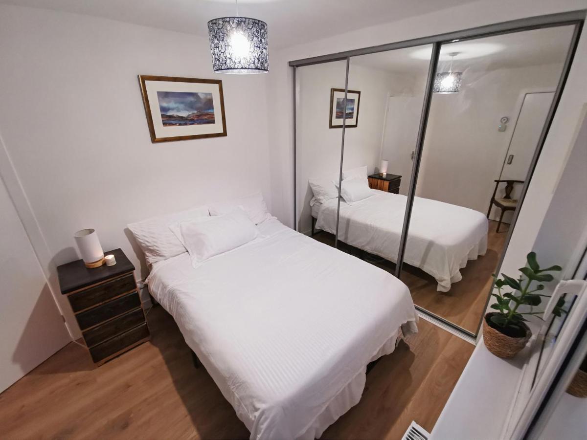 Peaceful House In The Heart Of Glasgow City, Close To Queen Elizabeth Hospital And Govan Subway, Free Private Parking エクステリア 写真