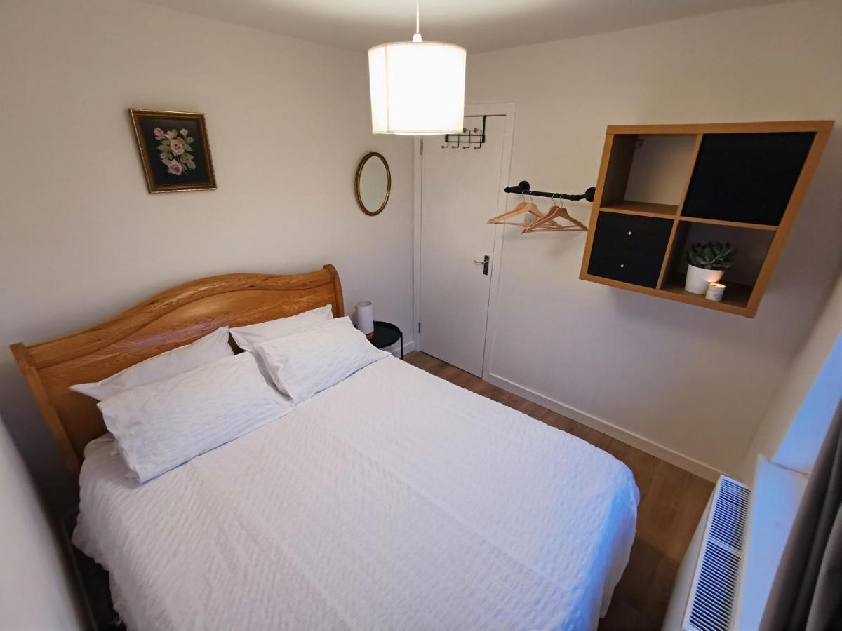 Peaceful House In The Heart Of Glasgow City, Close To Queen Elizabeth Hospital And Govan Subway, Free Private Parking エクステリア 写真